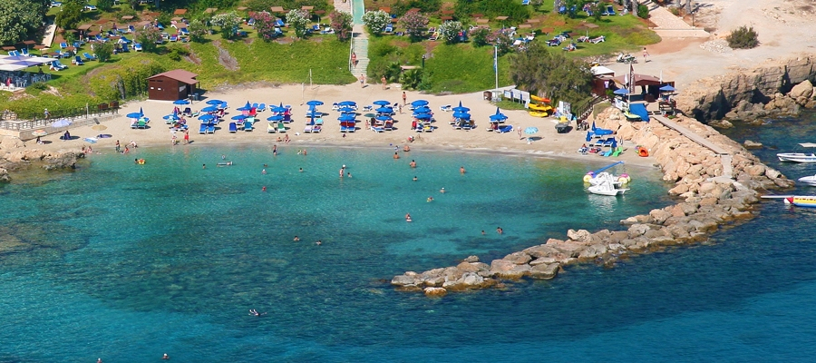 Nisia Loumbardi Beach - Beaches in Famagusta District, Cyprus